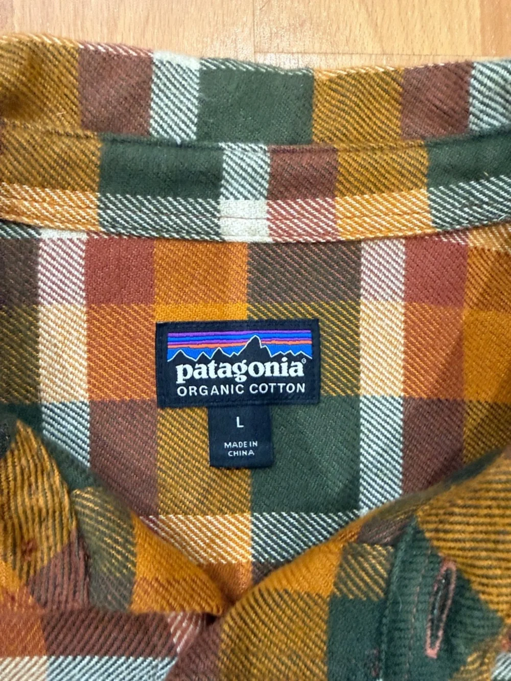 Patagonia Flannel Heavyweight Organic Cotton - Picture 3 of 5
